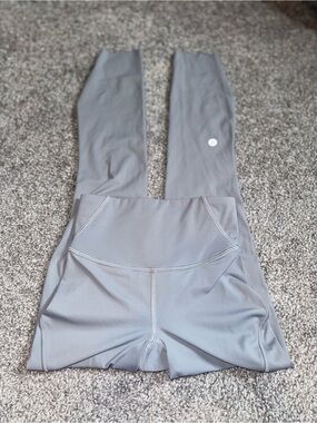 Women’s Lululemon Base Pace High Rise Grey 25" Rhino Grey Active Legging Sz 0